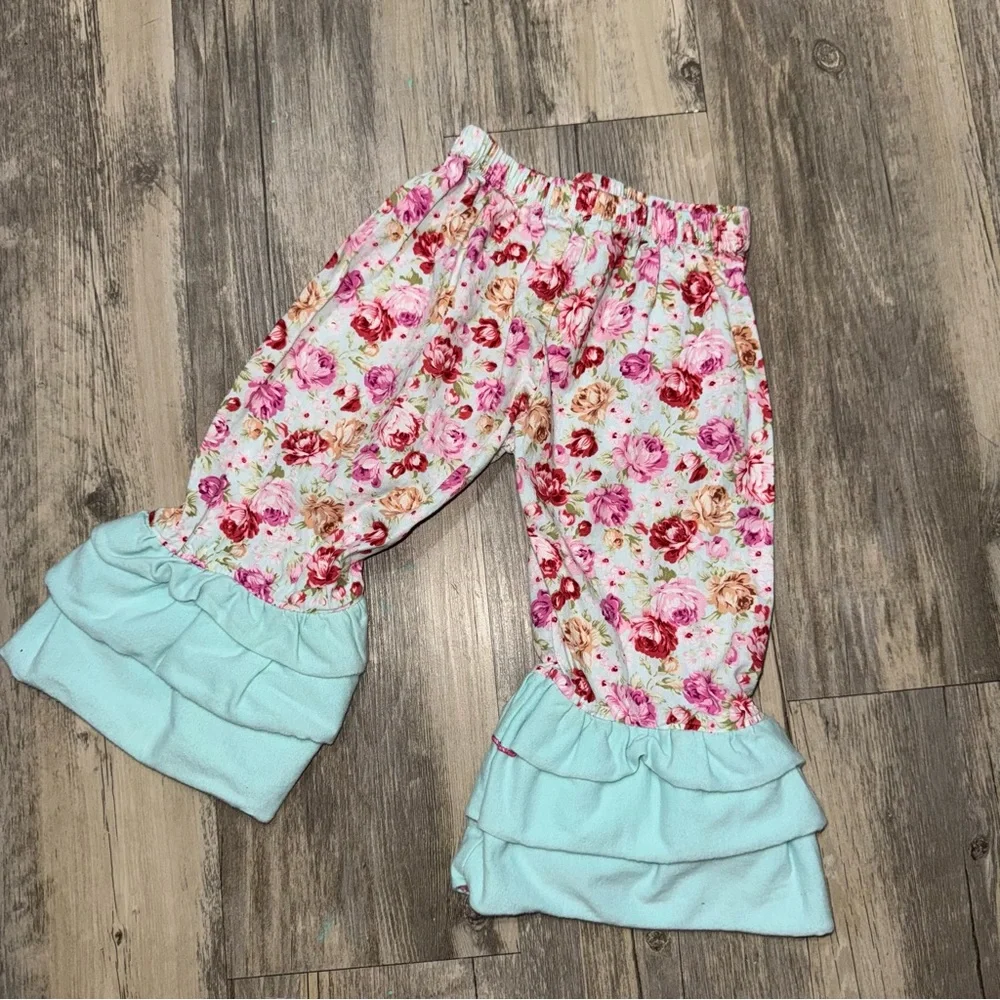☀️6/$20☀️ Floral Ruffle Kids Pants